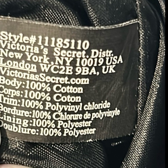 Victoria’s Secret Red Plaid Signature Weekend Tote Bag Purse - Picture 11 of 11